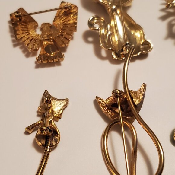 8 Animals Pins or Brooches, items # A -1202- 1209,  wt. 113 grams . - Picture 10 of 13